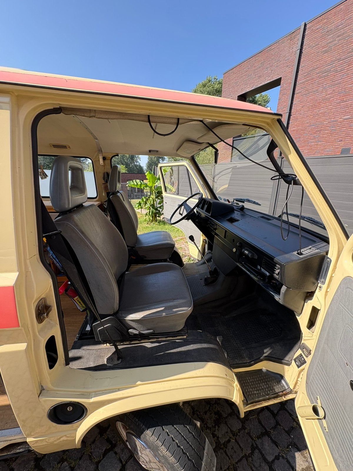 Volkswagen T3 - 2100WBX Ambulance 1986, foto 4