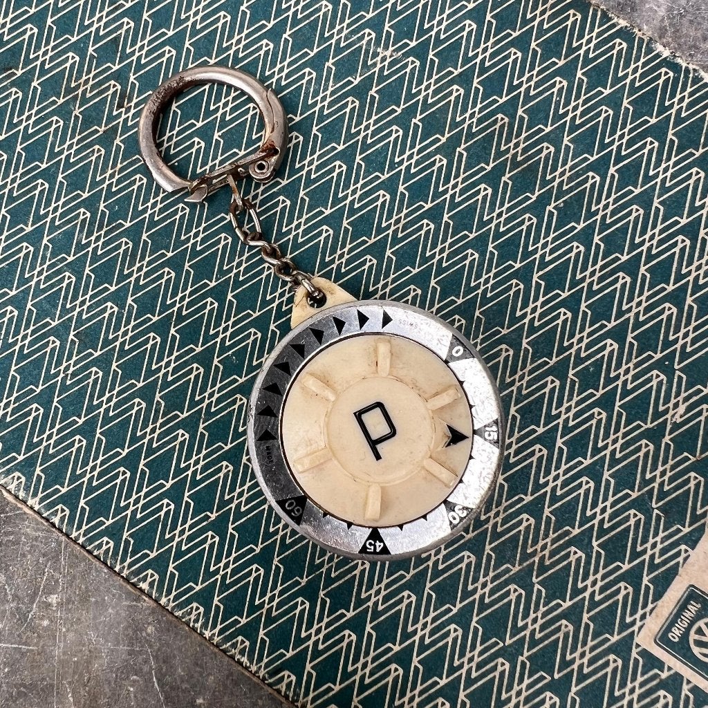 Porte-clés vintage suisse VW Memopark ivoire, Enlèvement ou Envoi, Utilisé
