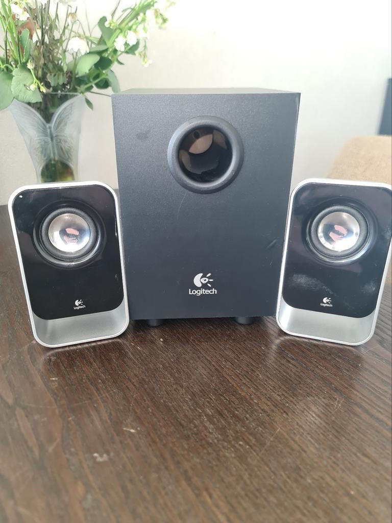 Logitech LS21 Speakers met Subwoofer, Ophalen, Zo goed als nieuw, Logitech