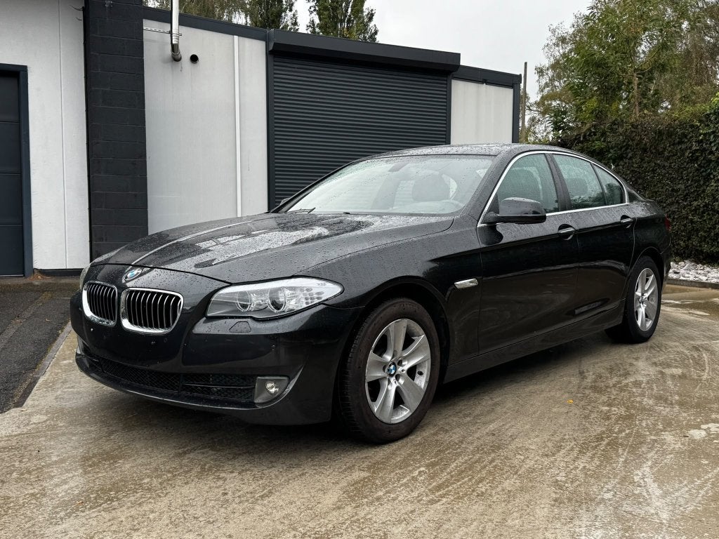 Bmw 520D 2013 Auto 99000KMS Full opts Cuir/Toit Ouvrant, Autos, Cuir, Entretenue par le concessionnaire, https://public.car-pass.be/vhr/5c68c1f3-d039-42aa-870a-5b1f43db0ce2