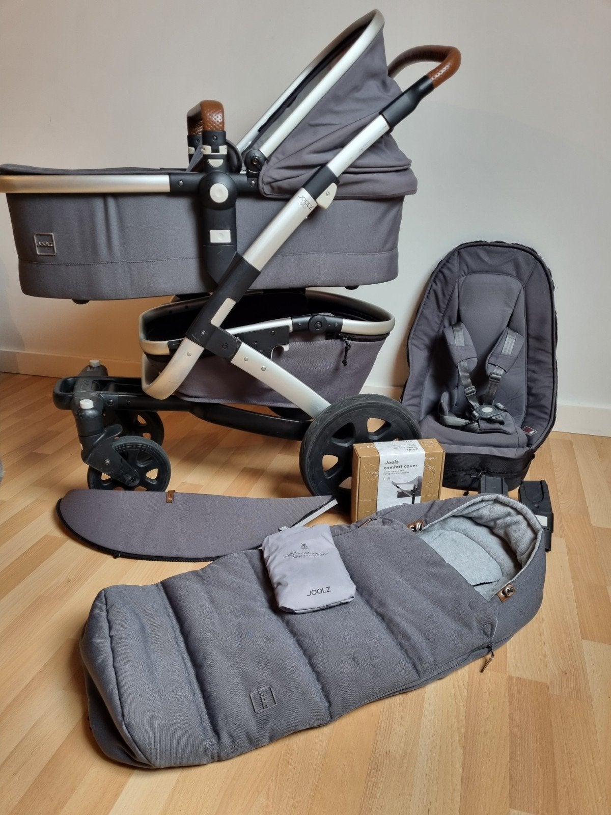 Kinderwagen Joolz Geo2 incl. accessoires, Kinderen en Baby's, Gebruikt, Met reiswieg, Ophalen, Kinderwagen