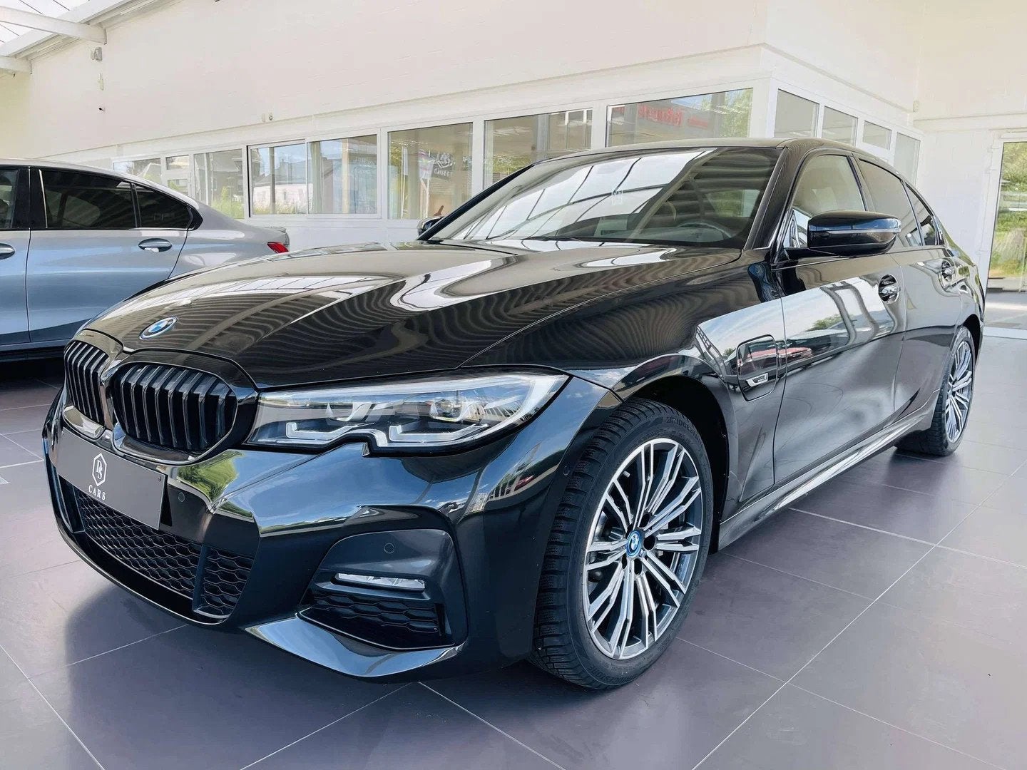 BMW 3 Serie 330 eA PHEV * GARANTIE + PACK M + LED + CUIR + G, Achat, Entreprise, Noir, Automatique