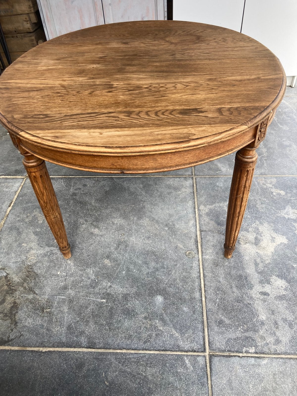 Eiken ovale uitschuifbare tafel 120cm x 110cm uitsch- 95cm, Ophalen, Zo goed als nieuw