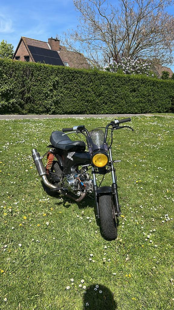 Dax a klasse met alle papieren, Fietsen en Brommers, Ophalen, Zo goed als nieuw