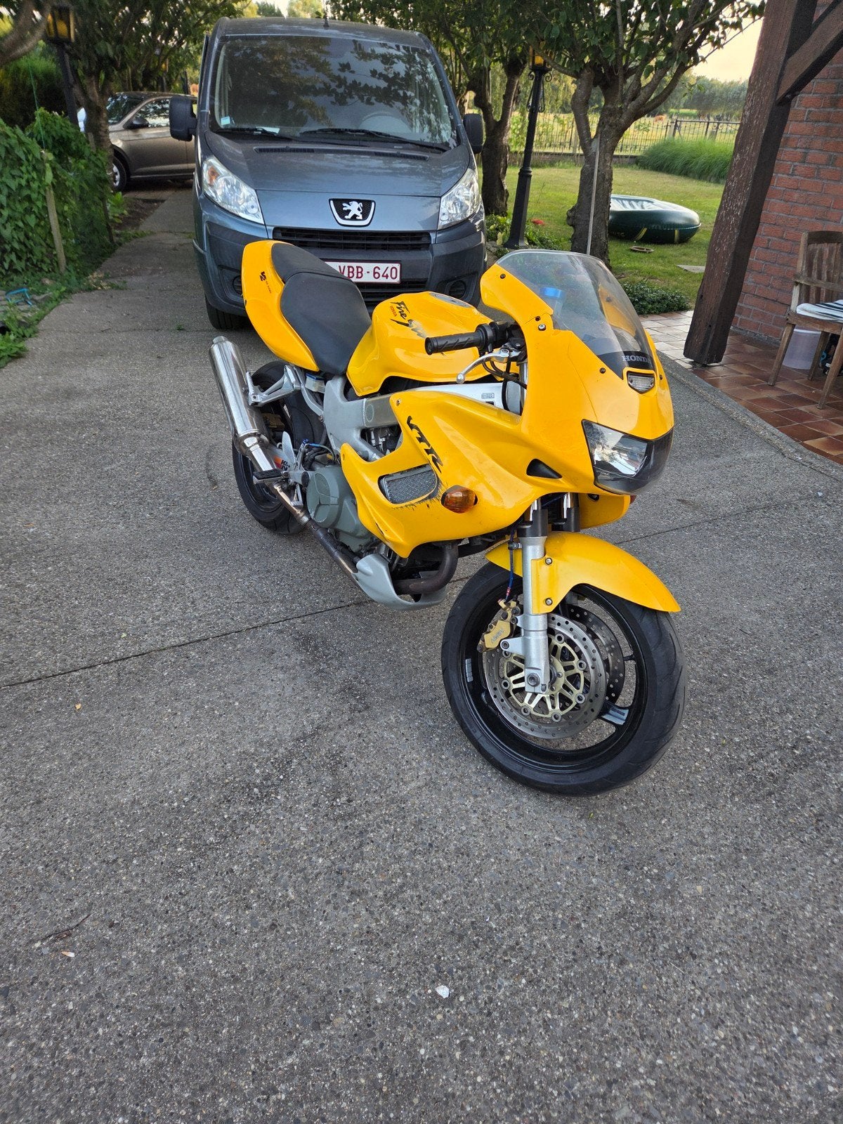 Honda vtr 1000 firestorm, Motoren, Motoren | Honda, Particulier