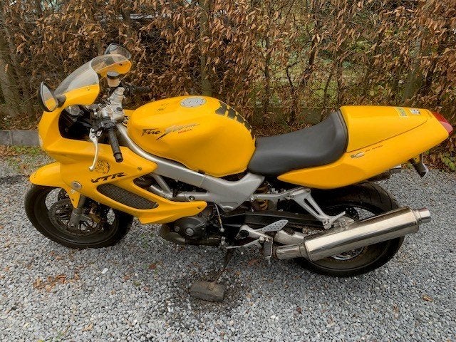 moto Honda VTR 1000F, Motos, Motos | Honda, Particulier, Sport, Occasion, Occasion, Enlèvement