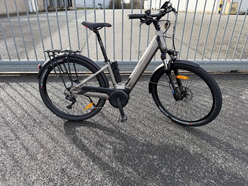 VTC électrique Moustache Samedi 27 Xroad 3 Open 625wh Size S, Vélos & Vélomoteurs, Vélos électriques, Comme neuf, Moustache, 50 km par batterie ou plus