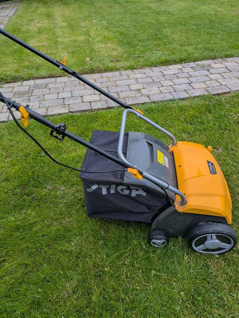 Stiga verticuteermachine elektrisch, Jardin & Terrasse, Scarificateurs, Comme neuf, Électrique, Enlèvement