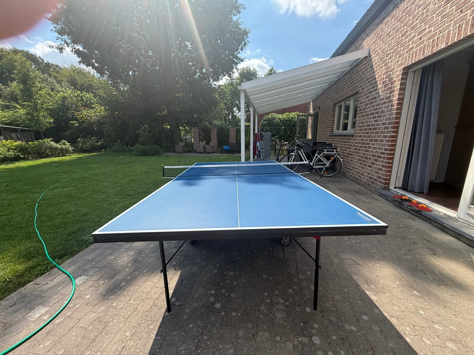 inklapbare pingpongtafel, Speelklaar met accessoires, Sport en Fitness, Tafeltennis, Ophalen, Gebruikt, Tafel Indoor, Verrijdbaar