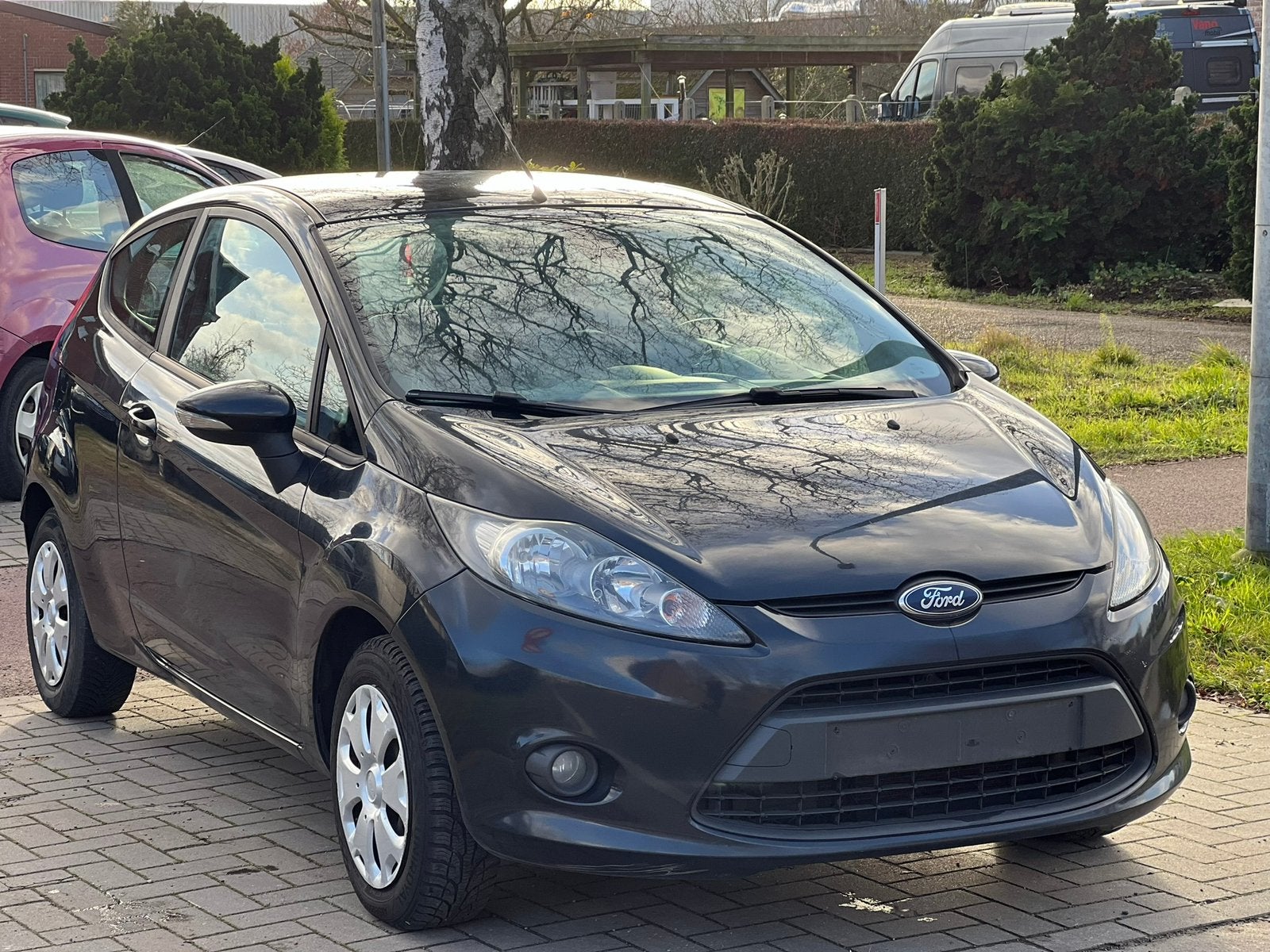 Ford Fiesta 1.25i Ambiente LPG, Auto's, Ford, Particulier, Fiësta, ABS, Benzine, Euro 5, Stadsauto, 5 deurs, Handgeschakeld, Zwart