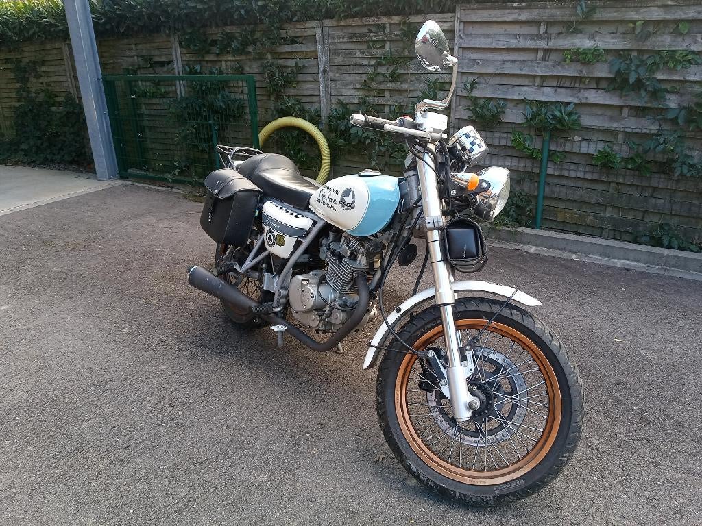 Moto Mash Café Racer 125ccm, Motos, Motos | Mash, Particulier, Tourisme, jusqu'à 11 kW, 1 cylindre, Manuelle, Occasion, Occasion