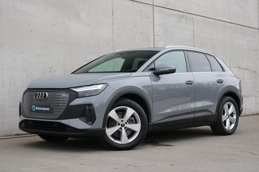Audi Q4 e-tron 40 WARMTEPOMP TREKHAAK APP PANO, Auto's, Audi, Zwart, 0 kg, 5 zetels, Parkeersensor