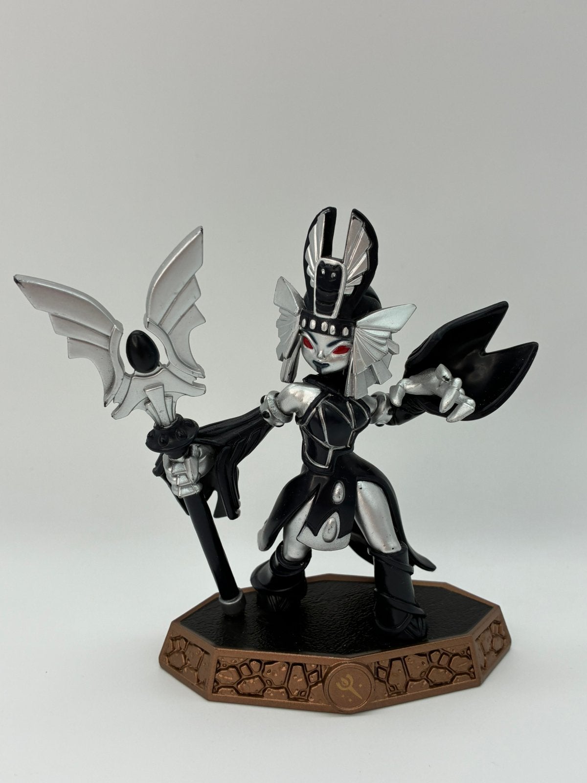Reine dorée foncée de Skylanders Imaginators, Consoles de jeu & Jeux vidéo, Envoi, Comme neuf