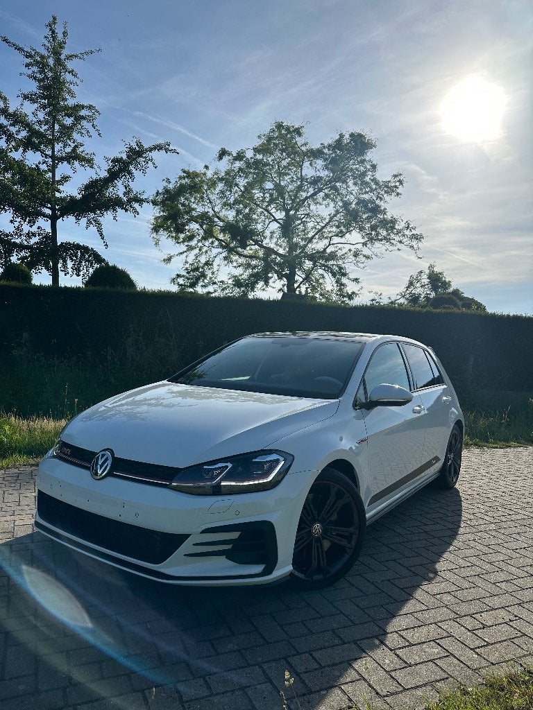 Volkswagen golf 7.5 gti performance 2020  DSG, Autos, Volkswagen, Entreprise, Golf, ABS, Caméra de recul, Phares directionnels