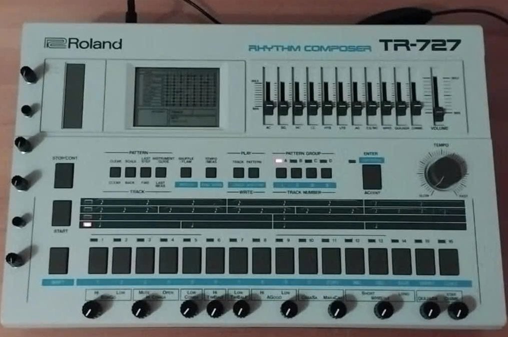 Roland TR-727, Musique & Instruments, Enlèvement ou Envoi, Utilisé, Roland