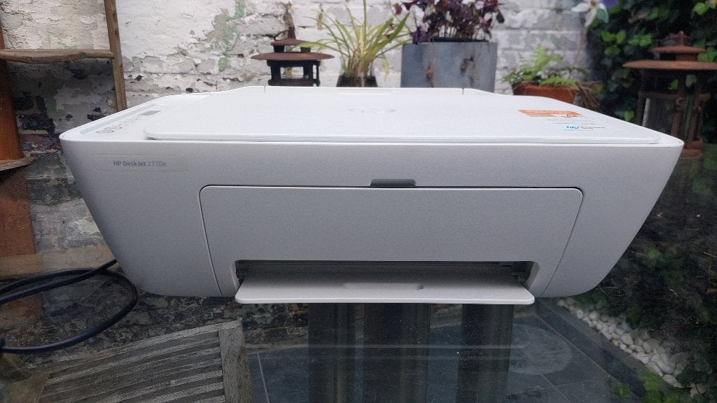 Imprimante tout-en-un HP DeskJet 2710e, Informatique & Logiciels, Sans fil, Enlèvement, Imprimante à jet d'encre, Comme neuf