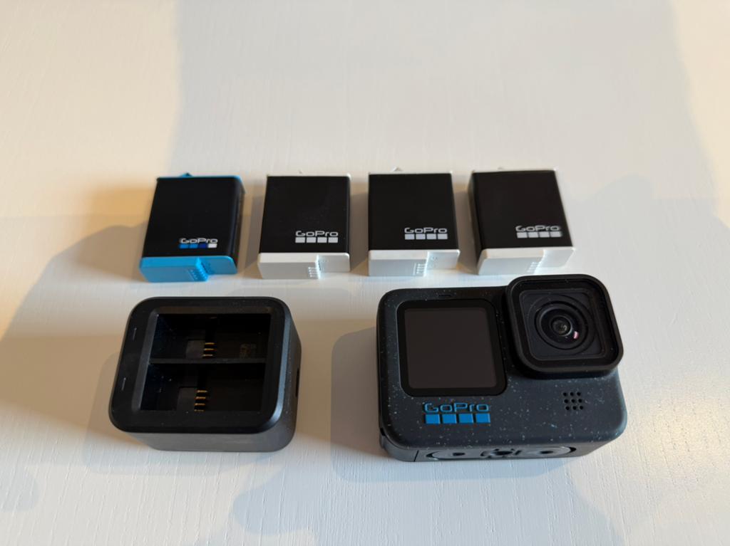 GoPro HERO12 (NIEUW) + 3 Enduro batterijen + dubbele oplader, TV, Hi-fi & Vidéo, Caméras action, Enlèvement, Comme neuf, GoPro