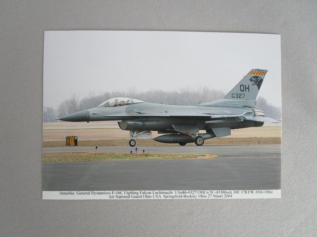 Foto/ prent vliegtuig F16, Enlèvement, Comme neuf, Autres sujets/thèmes, Gravure