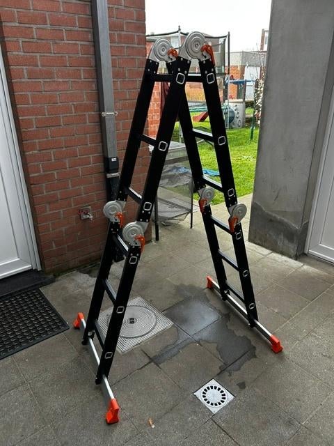 Aluminium ladder, Enlèvement, Comme neuf, Échelle, 2 à 4 mètres