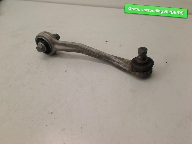 BRAS DE SUSPENSION AVANT DROIT SUPERIEUR Audi A4 Avant (B8), Dhr. R. de Gouw, Audi, Utilisé, De Bloemendaal 21 21
5221 EB  'S HERTOGENBOSCH, NL