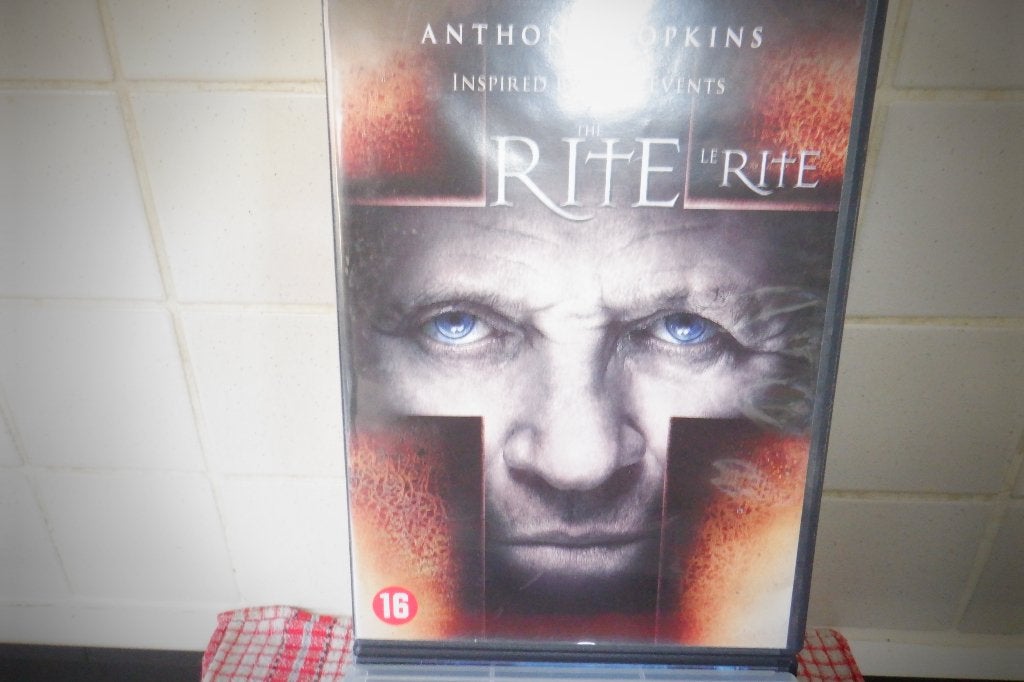 DVD The Rite.(Inspired by true events), Cd's en Dvd's, Dvd's | Horror, Vanaf 16 jaar, Nederlands, Ophalen of Verzenden, Zo goed als nieuw
