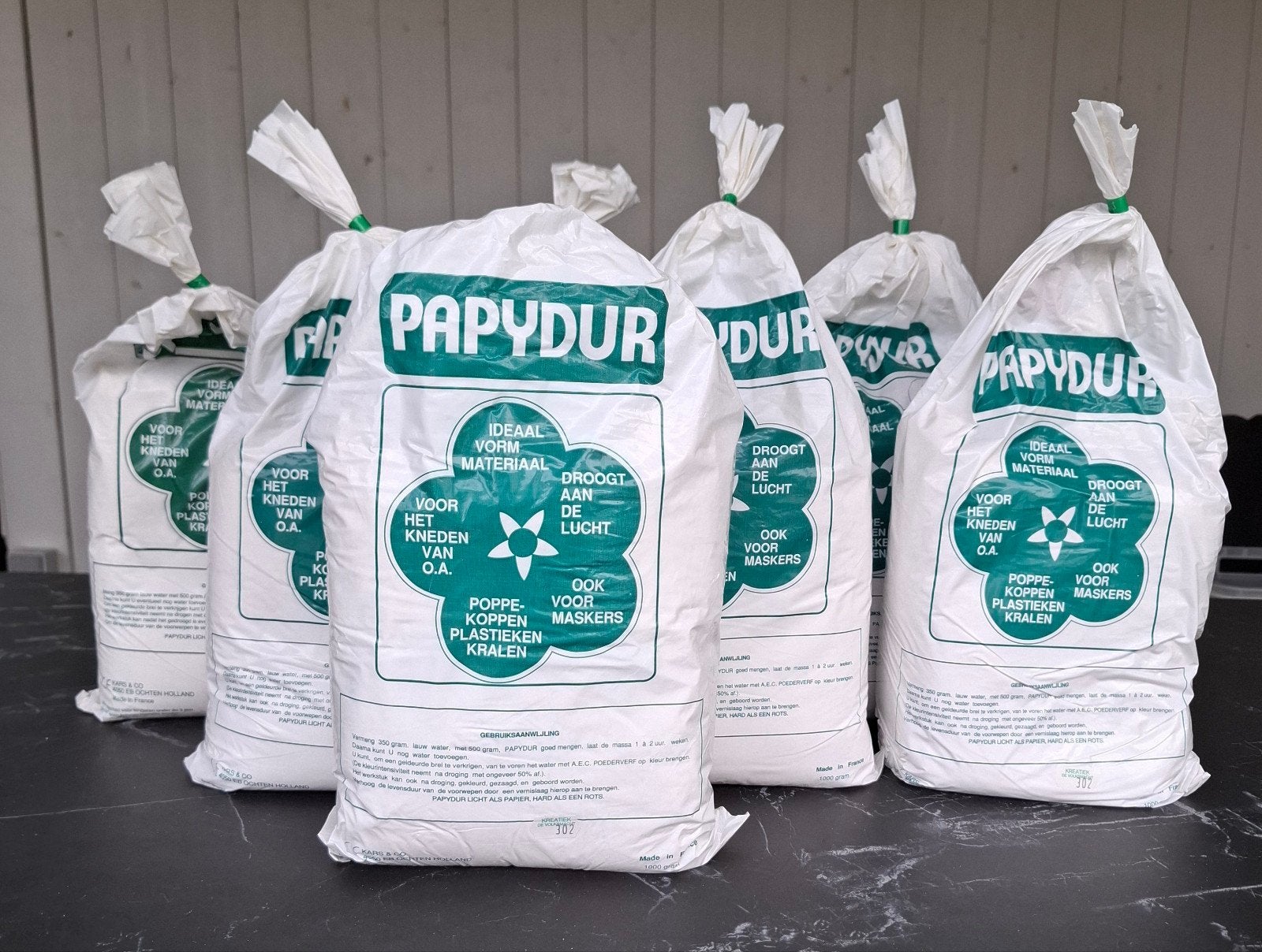 Papydur is een speciaal knutsel en vormmateriaal, Verzamelen, Poppen, Ophalen