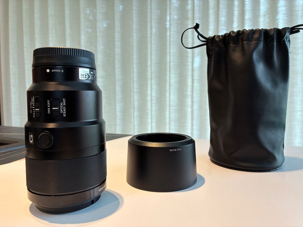 Sony FE 90mm F/2.8G Macro OSS, Sony E-mount, Sony, Zo goed als nieuw, Macrolens