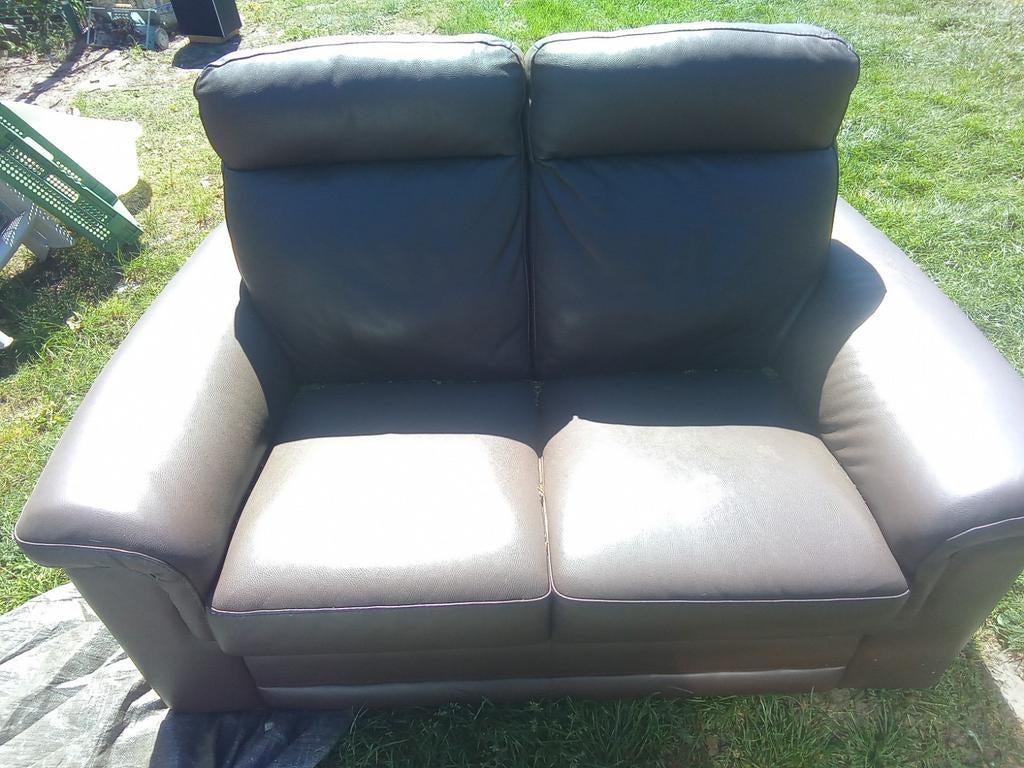 Lederen salon, Ophalen