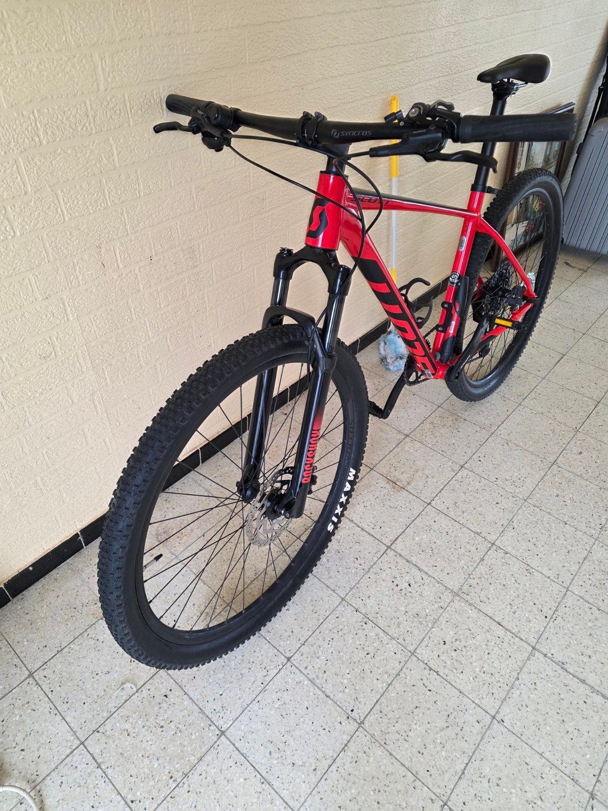 Scott Scale mountainbike (nieuwwaarde 1300), Ophalen, 57 cm of meer, Fully, Zo goed als nieuw