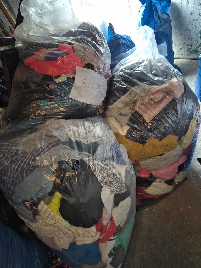 +/- 500 dameskleding. TB-status. Geen bezorging., Kleding | Dames, Dames-kledingpakketten, Ophalen