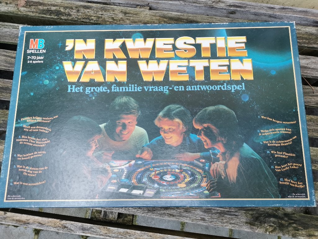 ’n kwestie van weten - vintage bordspel - volledig, Vijf spelers of meer, Ophalen of Verzenden, Gebruikt, MB spellen
