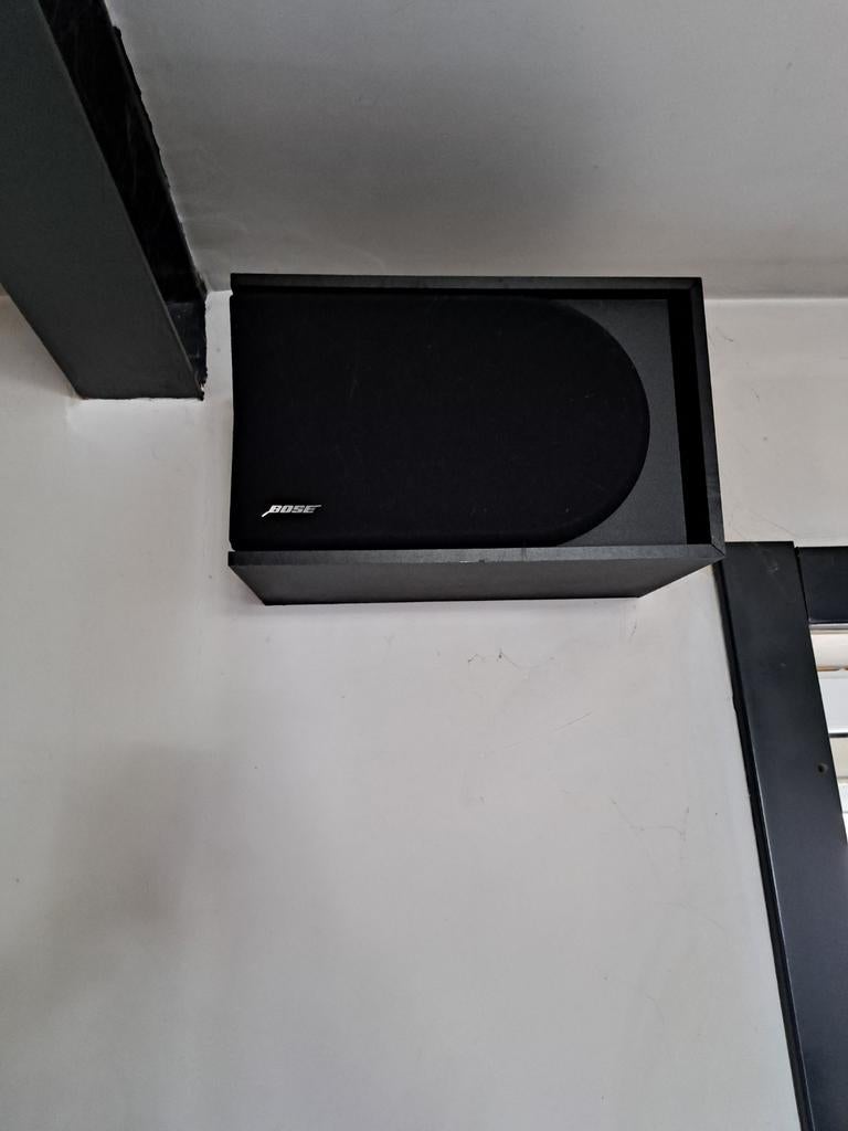 Bose luidsprekers, Enlèvement