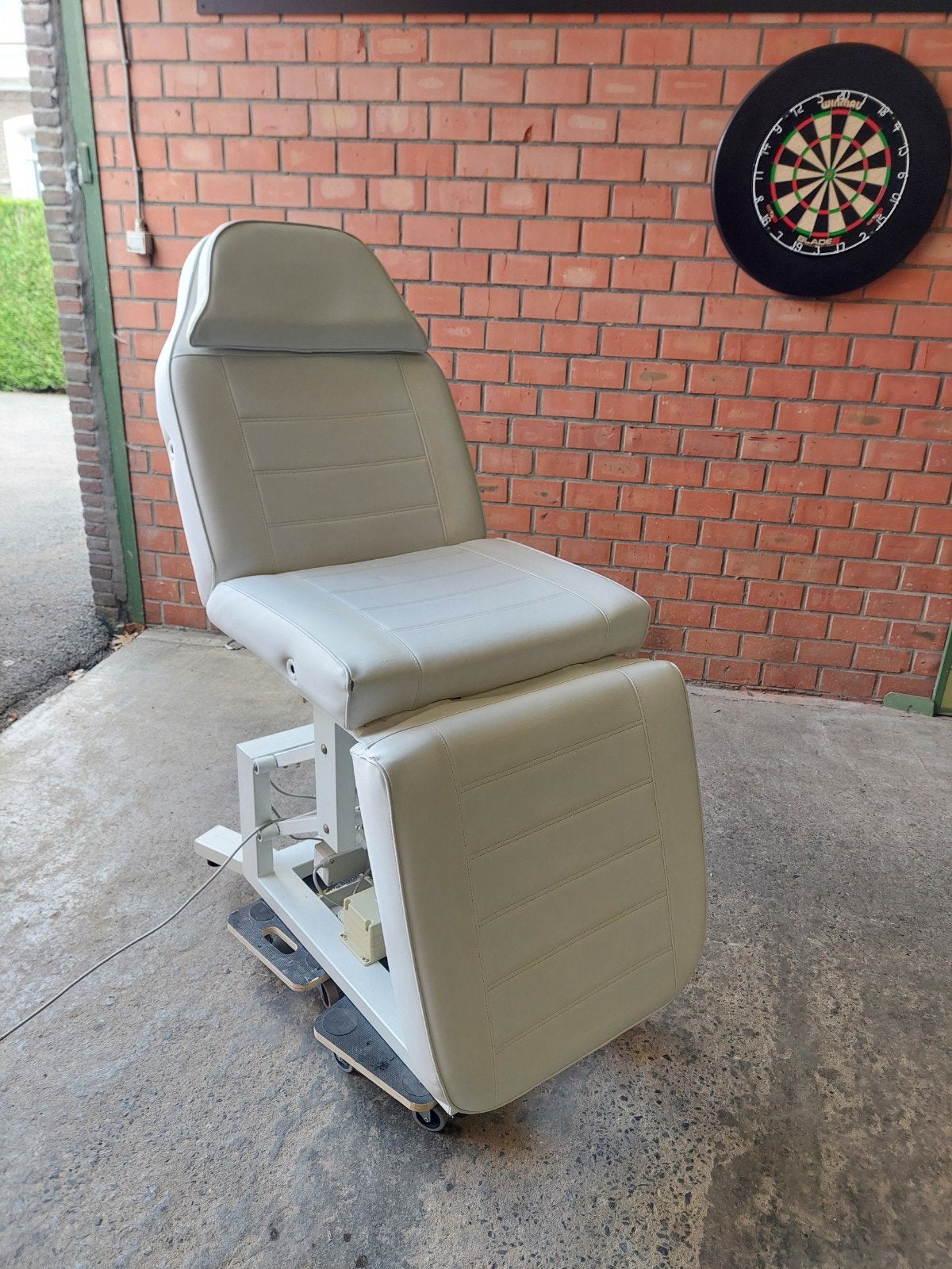 Schoonheidsspecialiste tafel, massage tafel., Sport en Fitness, Massageproducten, Ophalen