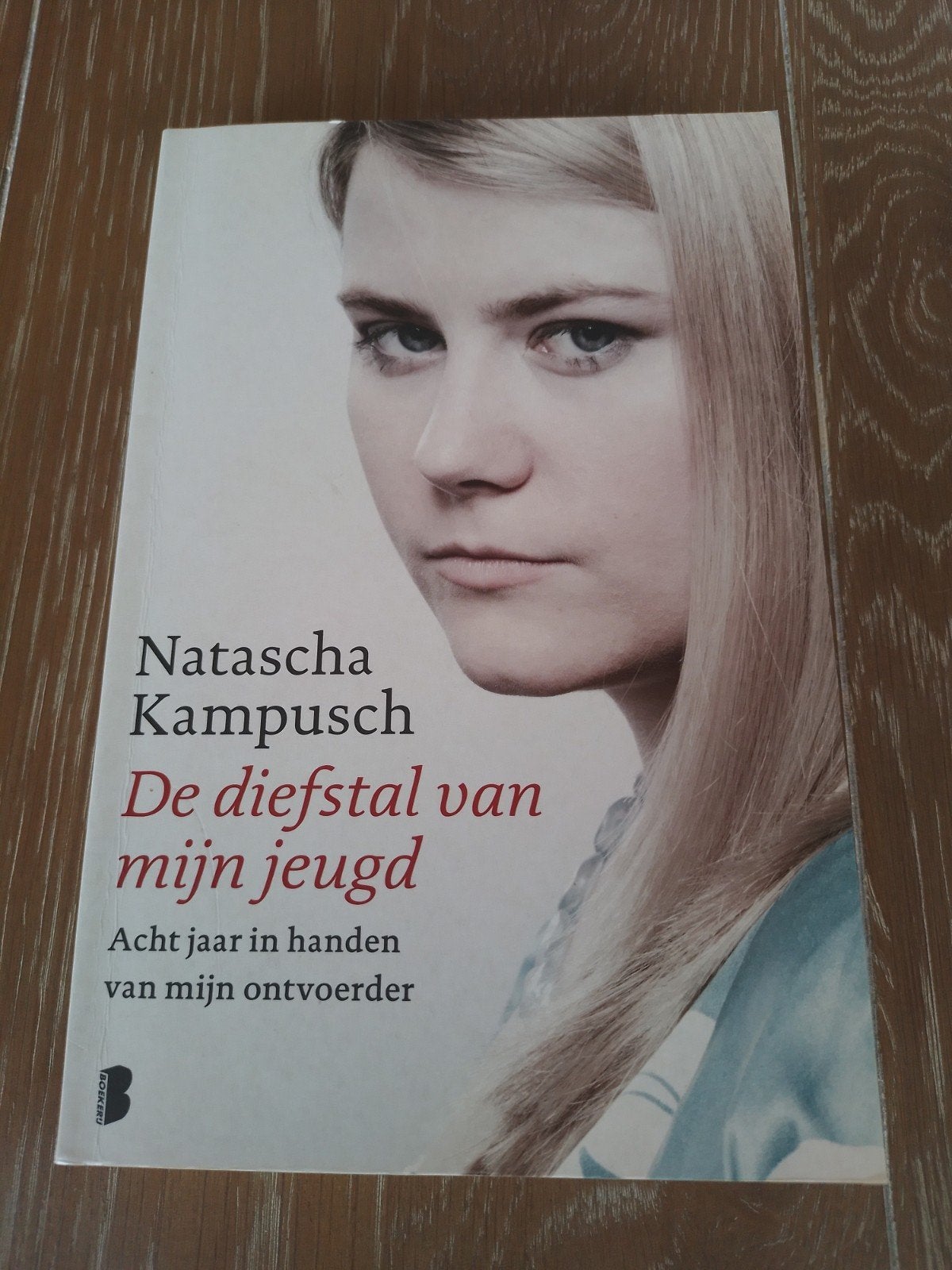 Natascha Kampusch - Diefstal van mijn jeugd, Boeken, Ophalen of Verzenden, Natascha Kampusch