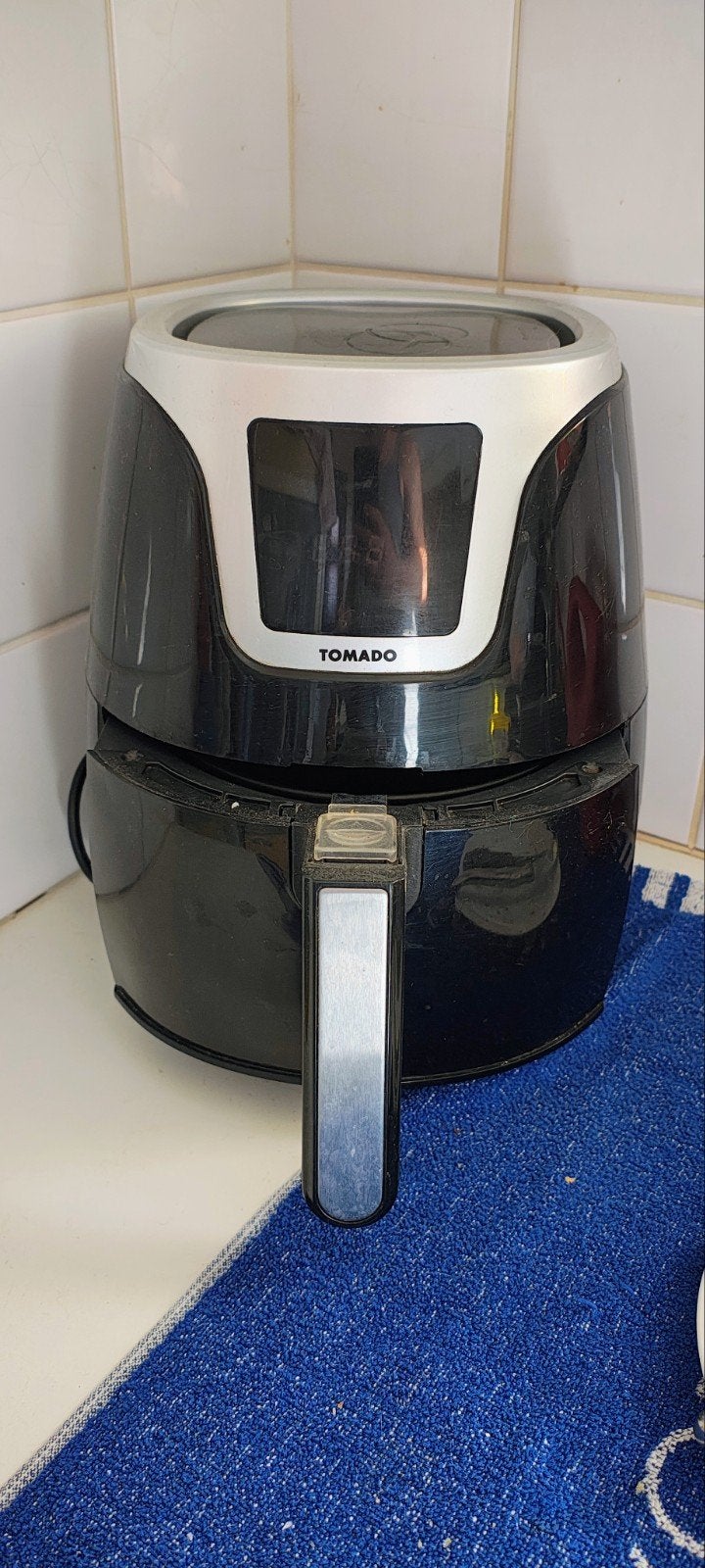 TOMADO DIGITALE AIRFRYER 3.2L, Ophalen of Verzenden, Airfryer