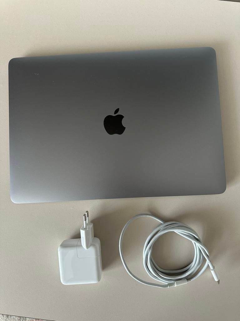 MacBook Air M1 nieuwstaat + charger + doos, Computers en Software, Apple Macbooks, Ophalen of Verzenden, Zo goed als nieuw, Azerty