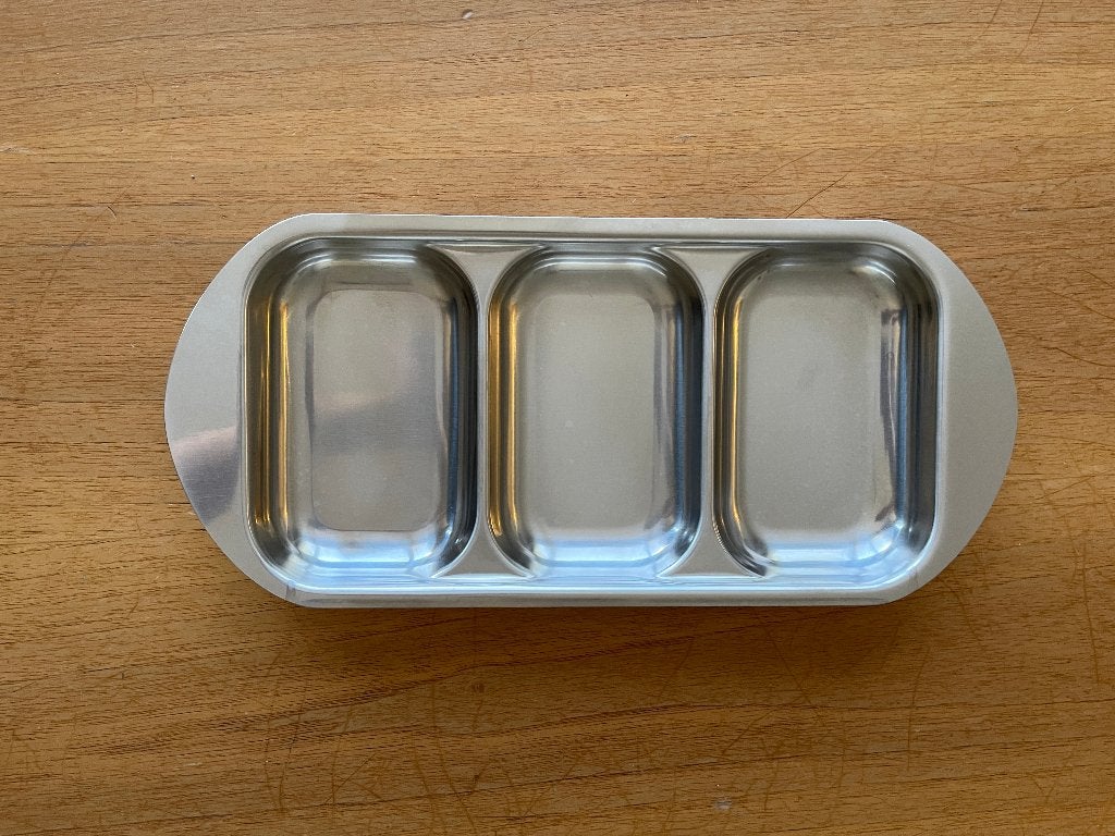 vintage presenteerschotel met 3 vakken, Maison & Meubles, Cuisine | Vaisselle, Enlèvement ou Envoi, Plateau, Vintage, Comme neuf