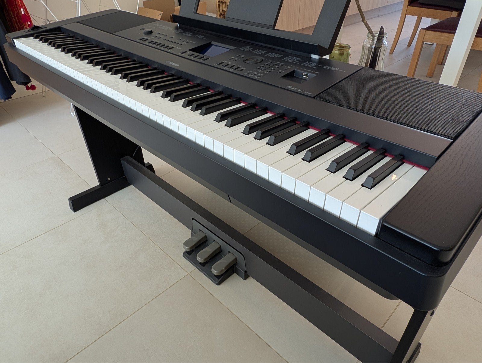Yamaha DGX-660 digitale piano |88 gewogen toetsen |3 pedalen, Muziek en Instrumenten, Piano's, Ophalen, Zwart, Digitaal, Zo goed als nieuw