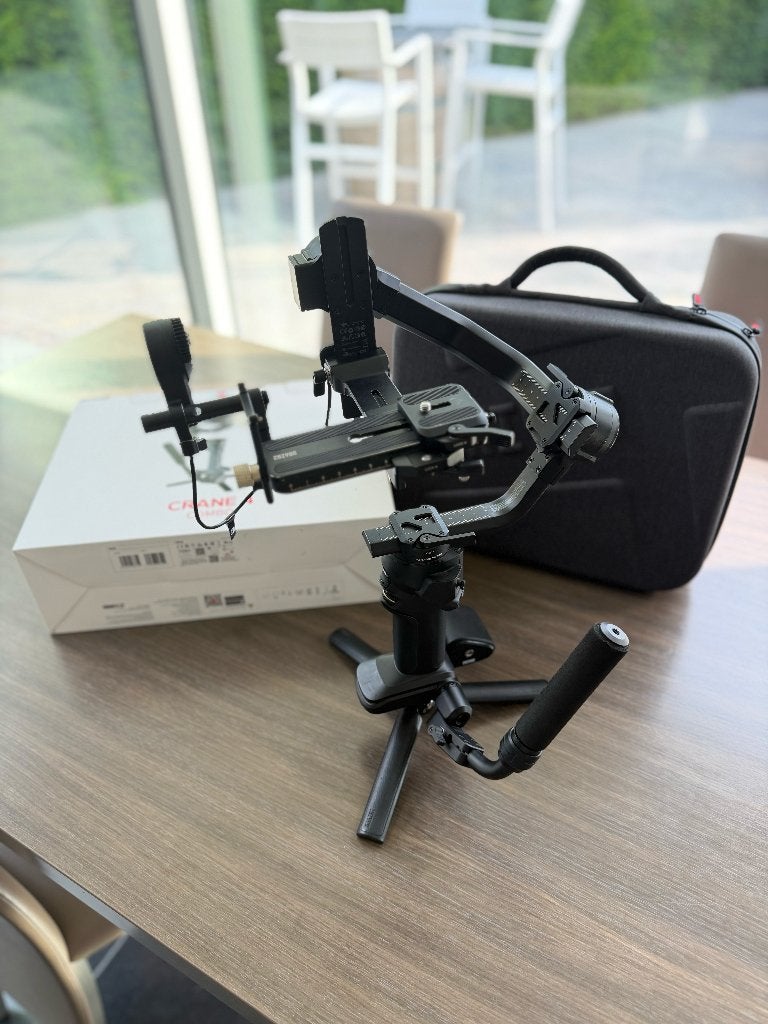 Zhiyun Crane 4 Combo (Gimbal / Stabilisateur), TV, Hi-fi & Vidéo, Pieds flexibles, Enlèvement ou Envoi, Utilisé, 125 cm ou moins