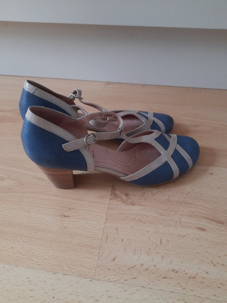 Donkerblauwe hakken/pumps van Wonders maat 40, Pumps, Blauw, Wonders, Ophalen of Verzenden