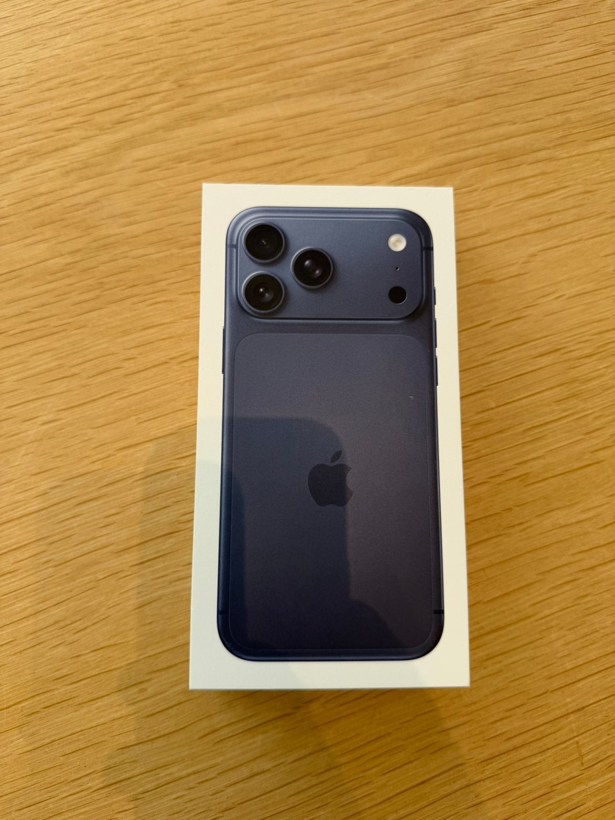 iPhone 17 Pro Max 512 GB — nieuw, verzegeld — met factuur, Telecommunicatie, Mobiele telefoons | Apple iPhone, Nieuw, 512 GB, Zonder abonnement