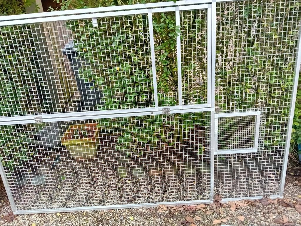 Voliere panelen, Animaux & Accessoires, Oiseaux | Cages & Volières, Utilisé, Volière, Aluminium, Enlèvement