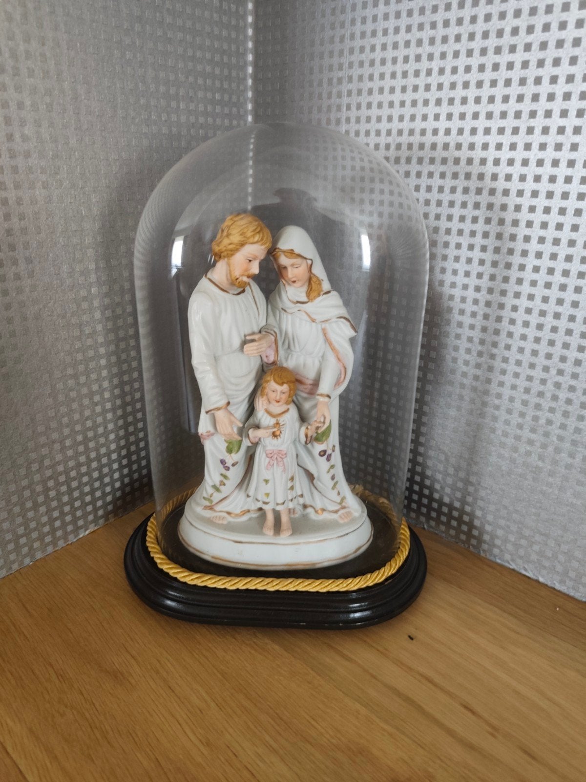 Heiligenbeeld onder stolp., Antiek en Kunst, Antiek | Religieuze voorwerpen, Ophalen