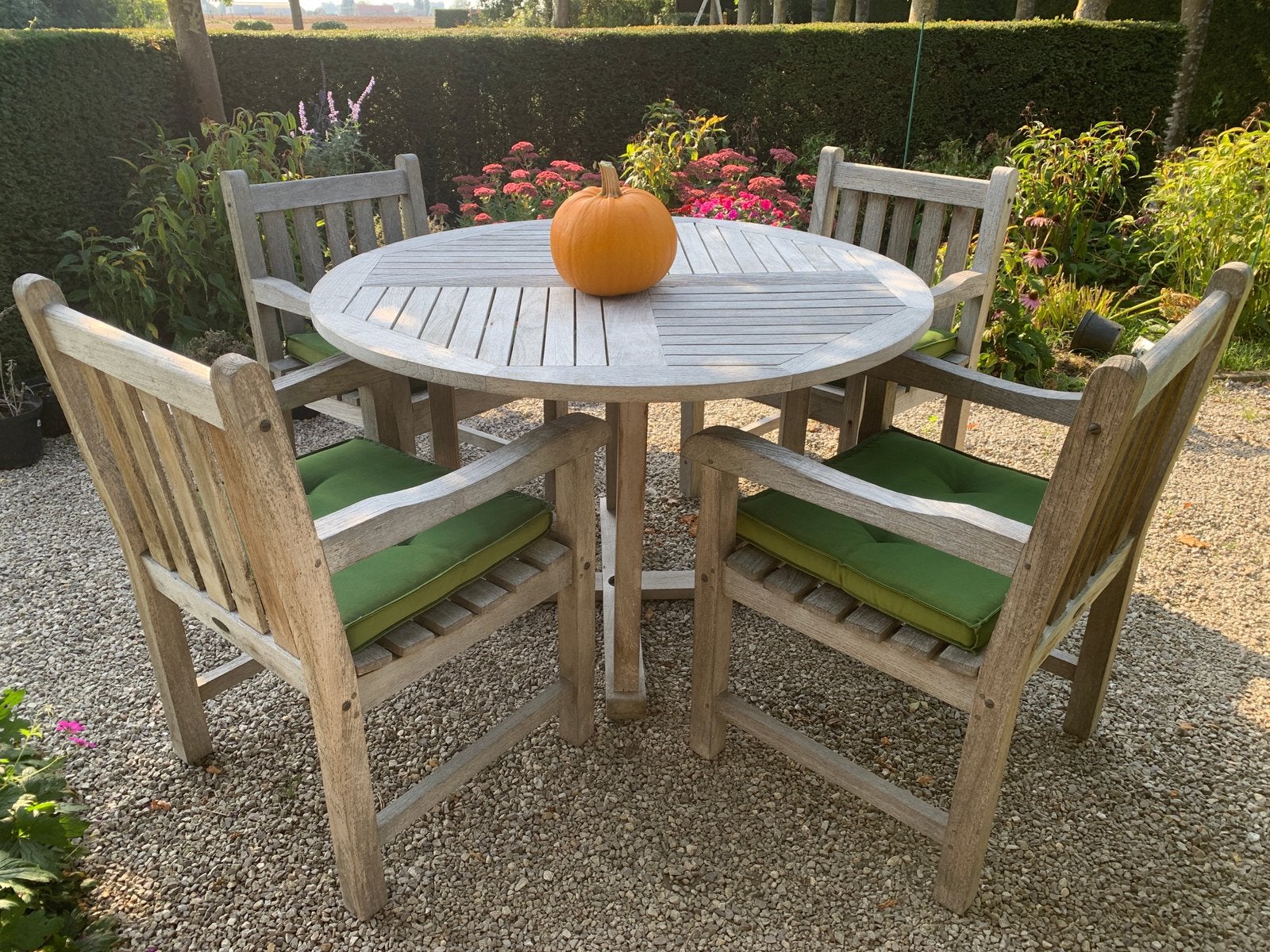 Table et chaises de jardin en teck avec coussins, Enlèvement, Utilisé