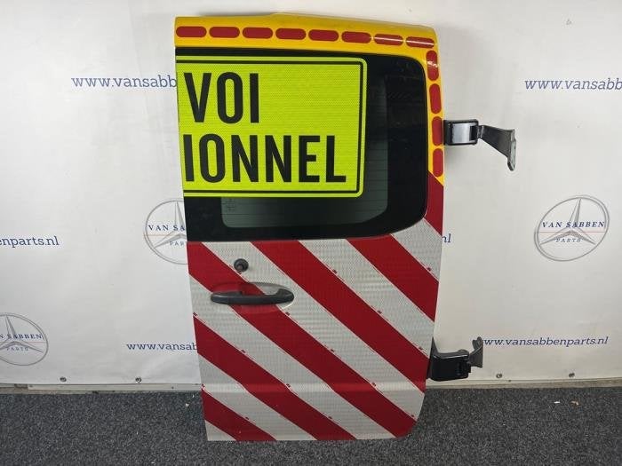 Portière arrière camionnette d'un Mercedes Vito (040), -, 3 mois de garantie, Utilisé, Porte