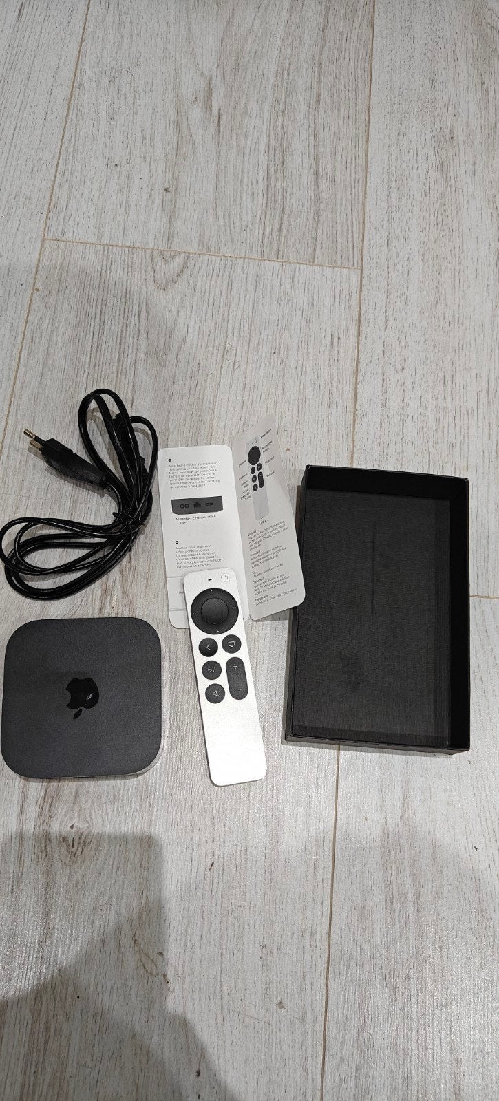 Apple tv, TV, Hi-fi & Vidéo, Lecteurs multimédias