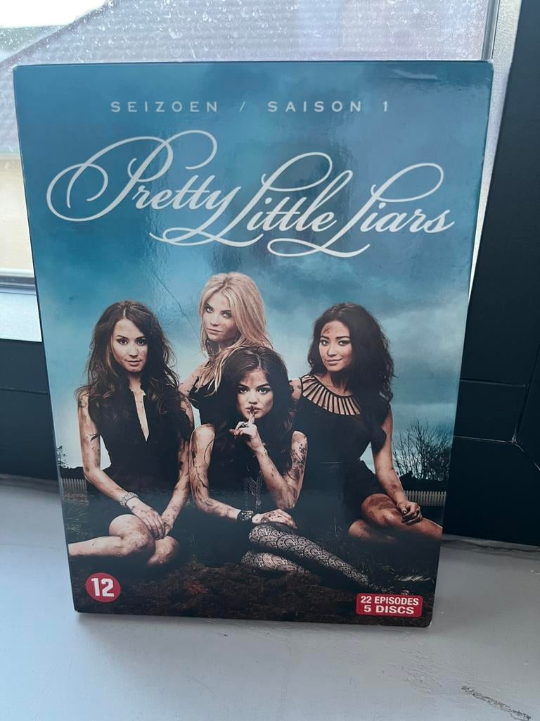 Pretty little liars seizoen 1, Ophalen of Verzenden, Zo goed als nieuw