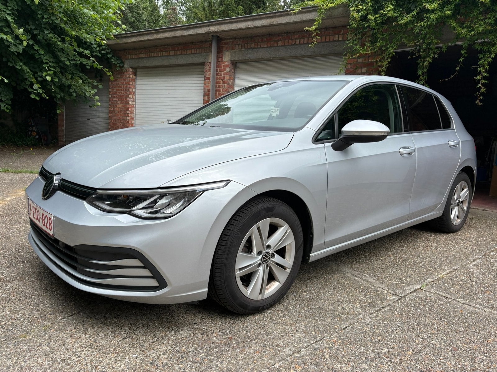 Golf 8, Autos, Volkswagen, Argent ou Gris, Achat, Euro 6, Carnet d'entretien