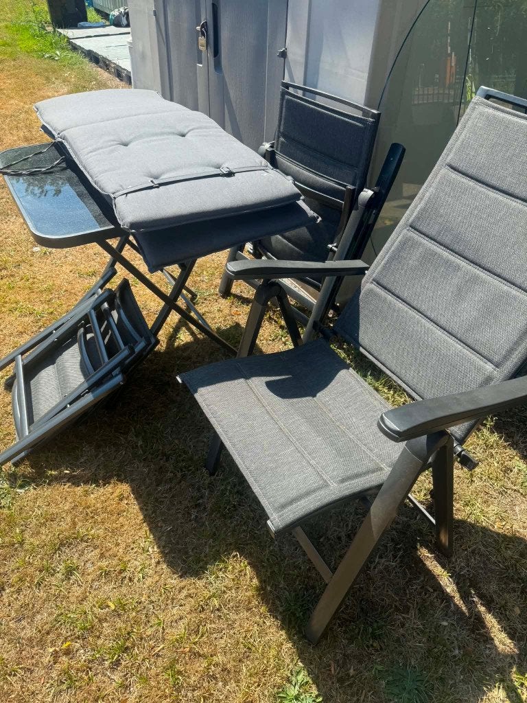 Tuinset 2-4p alluminiu.m( alles opvouwbaar), Tuin en Terras, Tuinsets en Loungesets, Ophalen, Zo goed als nieuw, Tuinset