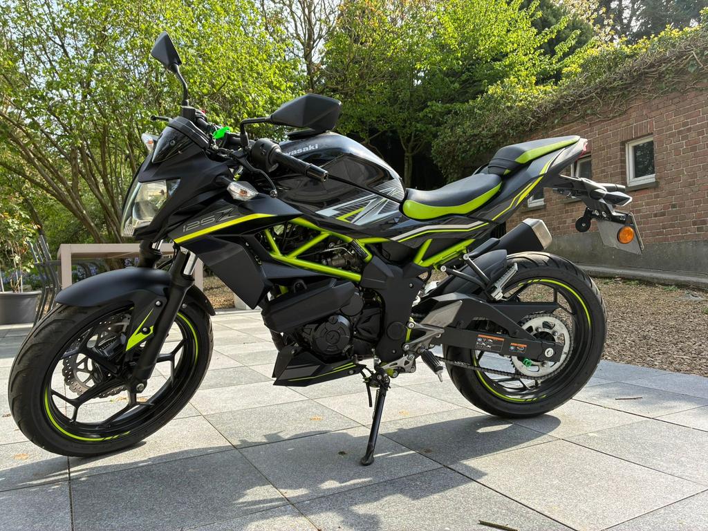 Kawasaki Z125, Particulier, Nieuw
